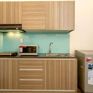 Van Apartment Дананг